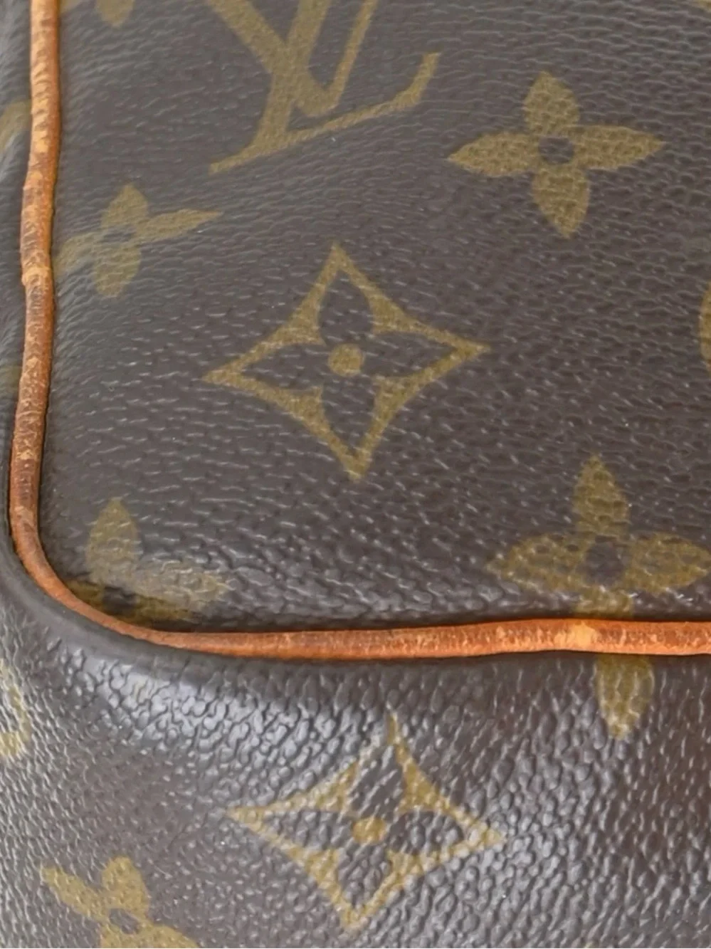 Authentic Louis Vuitton keepall 50 monogram travel duffle bag unisex